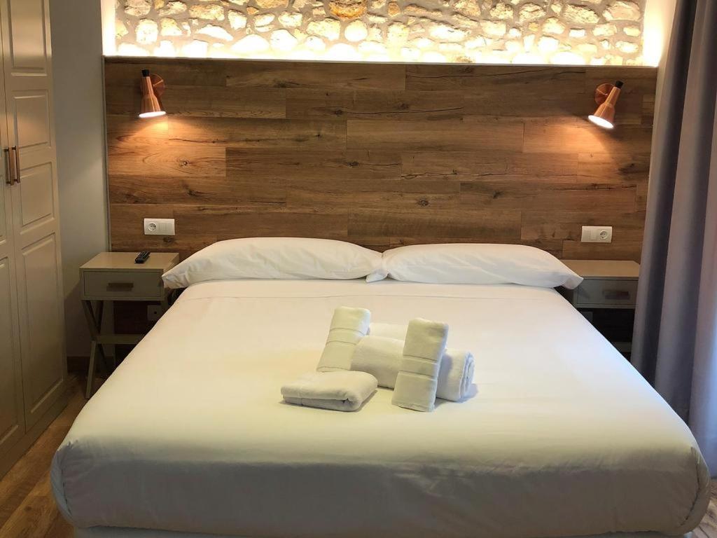 Habitaciones Y Estudios- Hotel "Posada De Cantabria El Solar" - Cenas Y Gintonic- Bar -Terraza Panoramica กาลิซาโน ภายนอก รูปภาพ