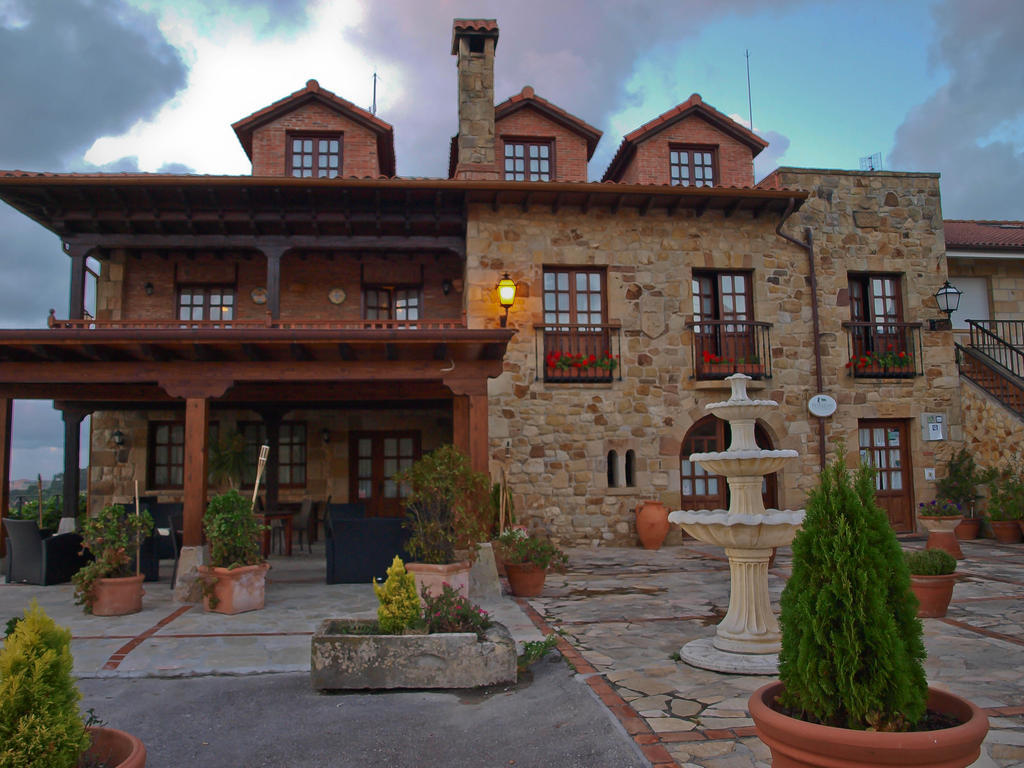 Habitaciones Y Estudios- Hotel "Posada De Cantabria El Solar" - Cenas Y Gintonic- Bar -Terraza Panoramica กาลิซาโน ภายนอก รูปภาพ