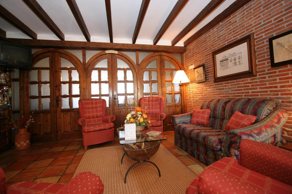 Habitaciones Y Estudios- Hotel "Posada De Cantabria El Solar" - Cenas Y Gintonic- Bar -Terraza Panoramica กาลิซาโน ภายนอก รูปภาพ