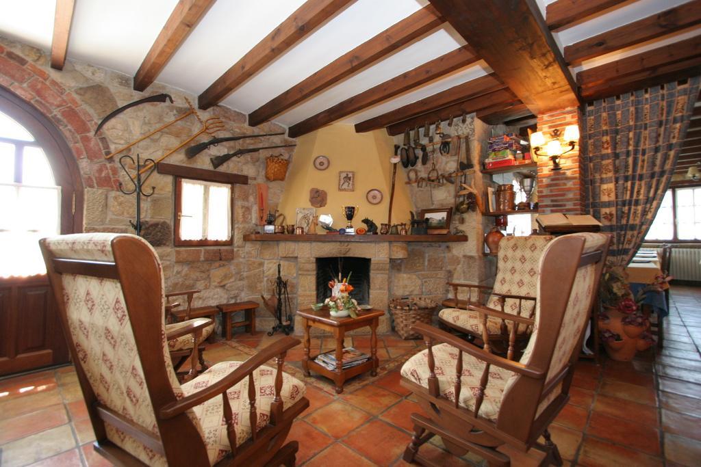 Habitaciones Y Estudios- Hotel "Posada De Cantabria El Solar" - Cenas Y Gintonic- Bar -Terraza Panoramica กาลิซาโน ภายนอก รูปภาพ